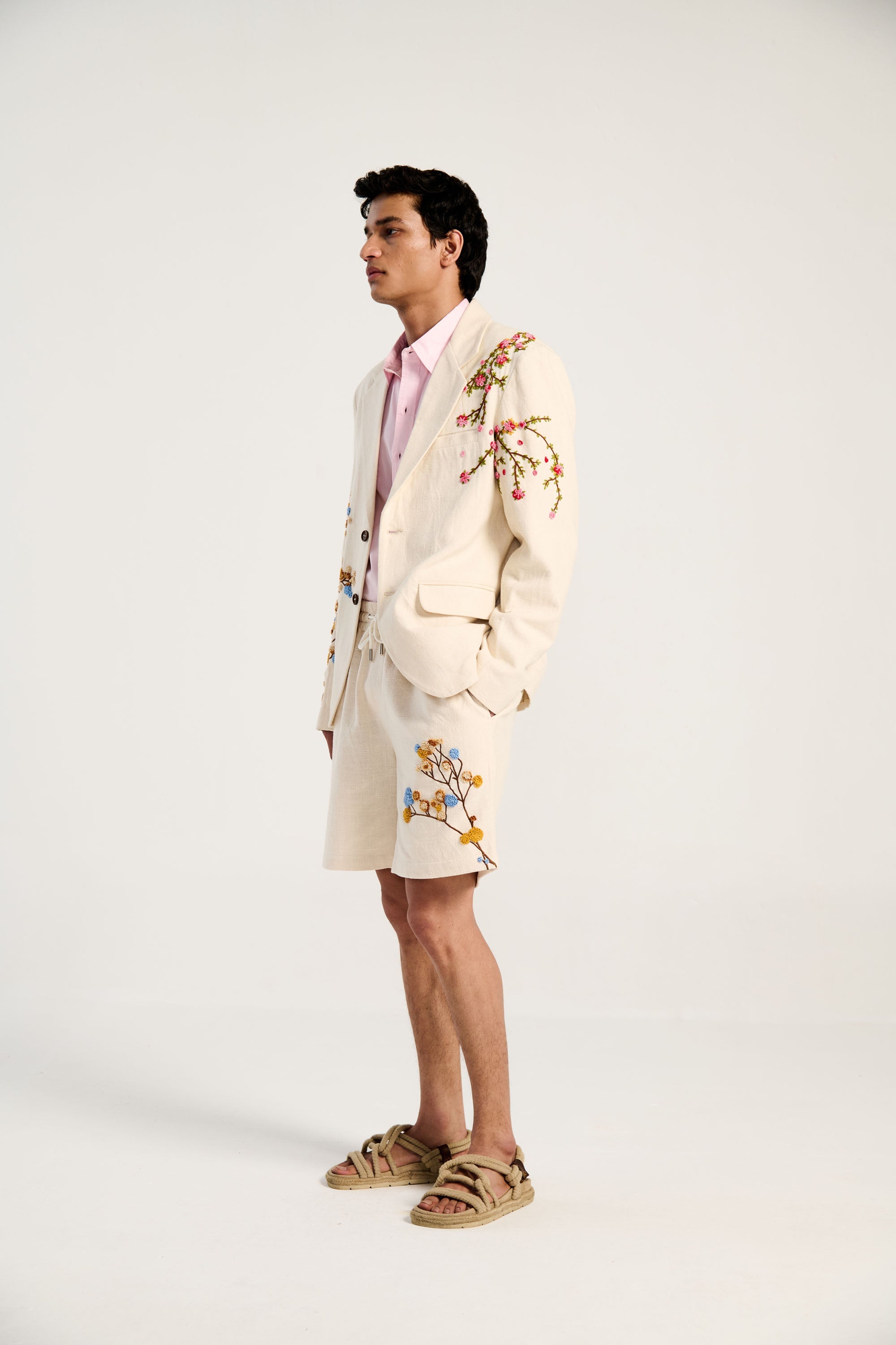 "Le Summer" hand embroidered blazer