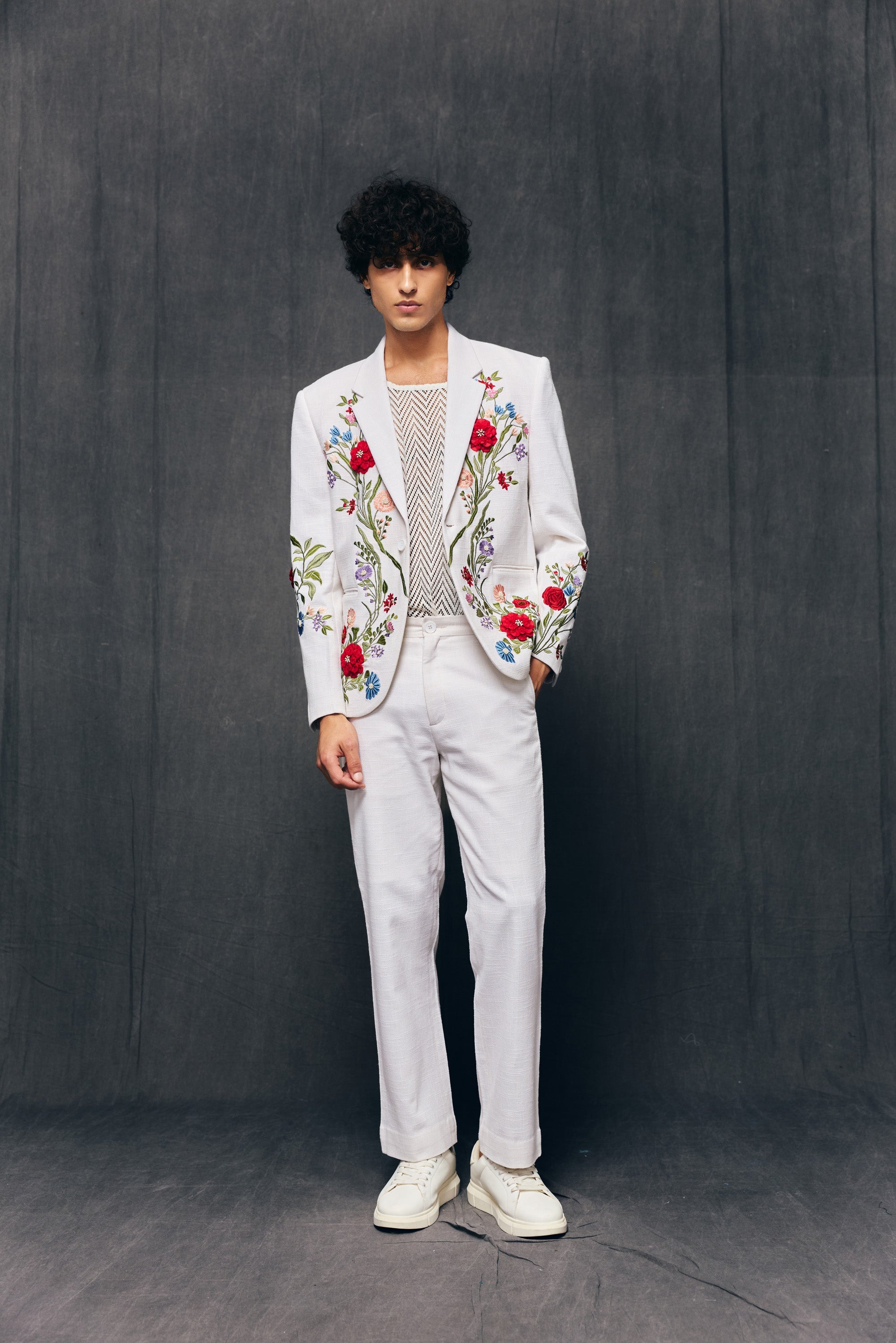 "Le Jardin" hand embroidered blazer-Ivory