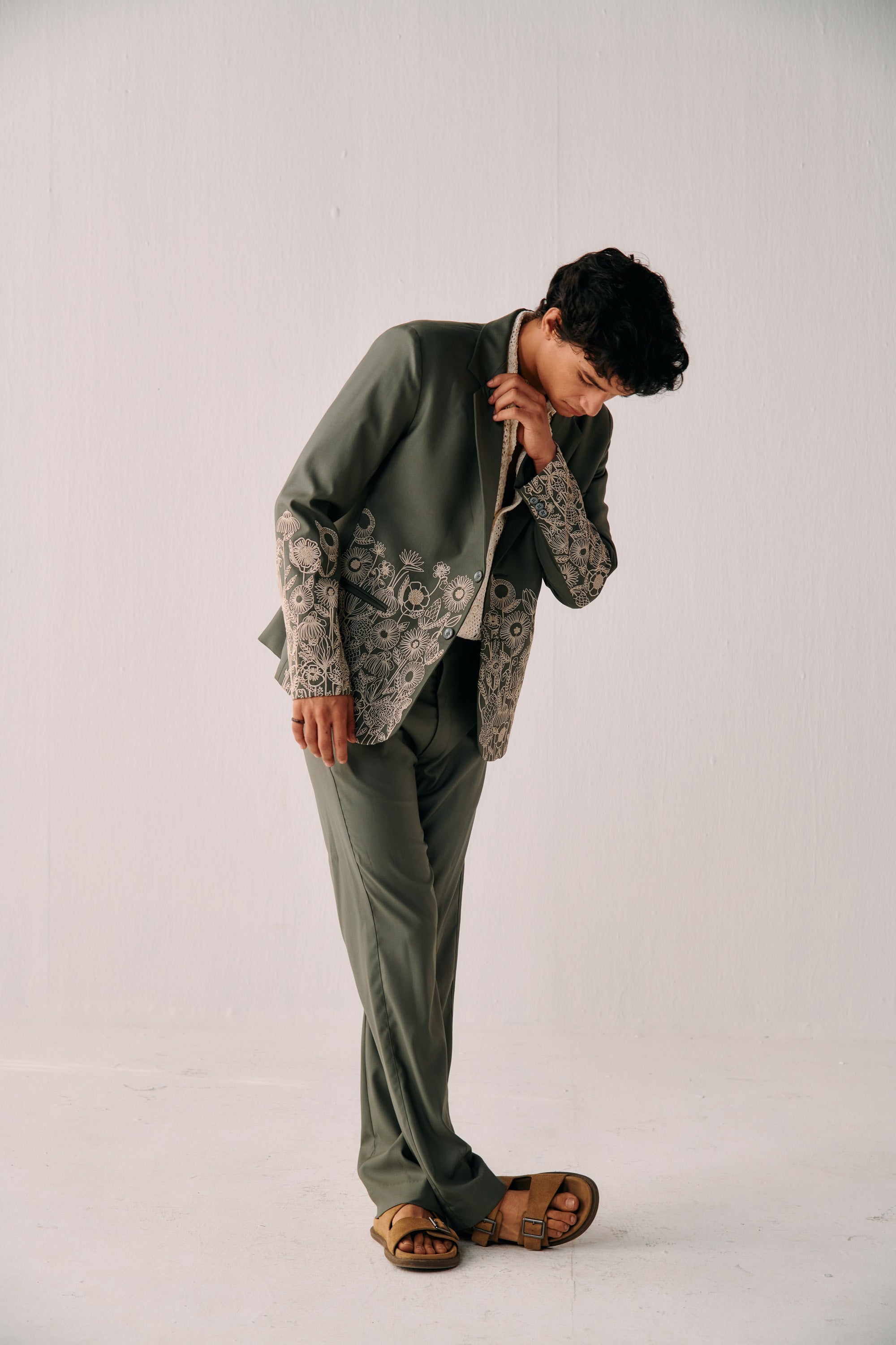 Floral embroidered blazer-Sage green