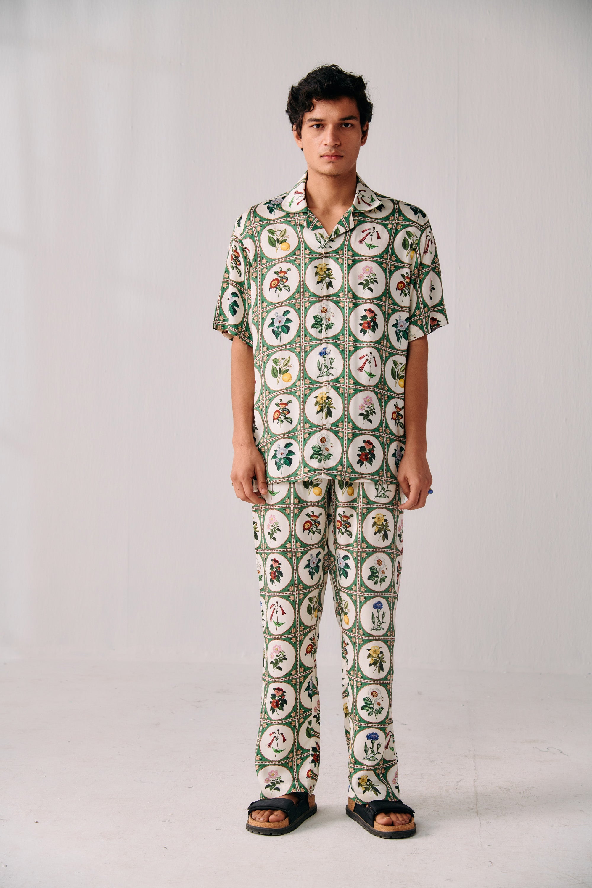 Botanical illustrations half sleeves shirt- Green