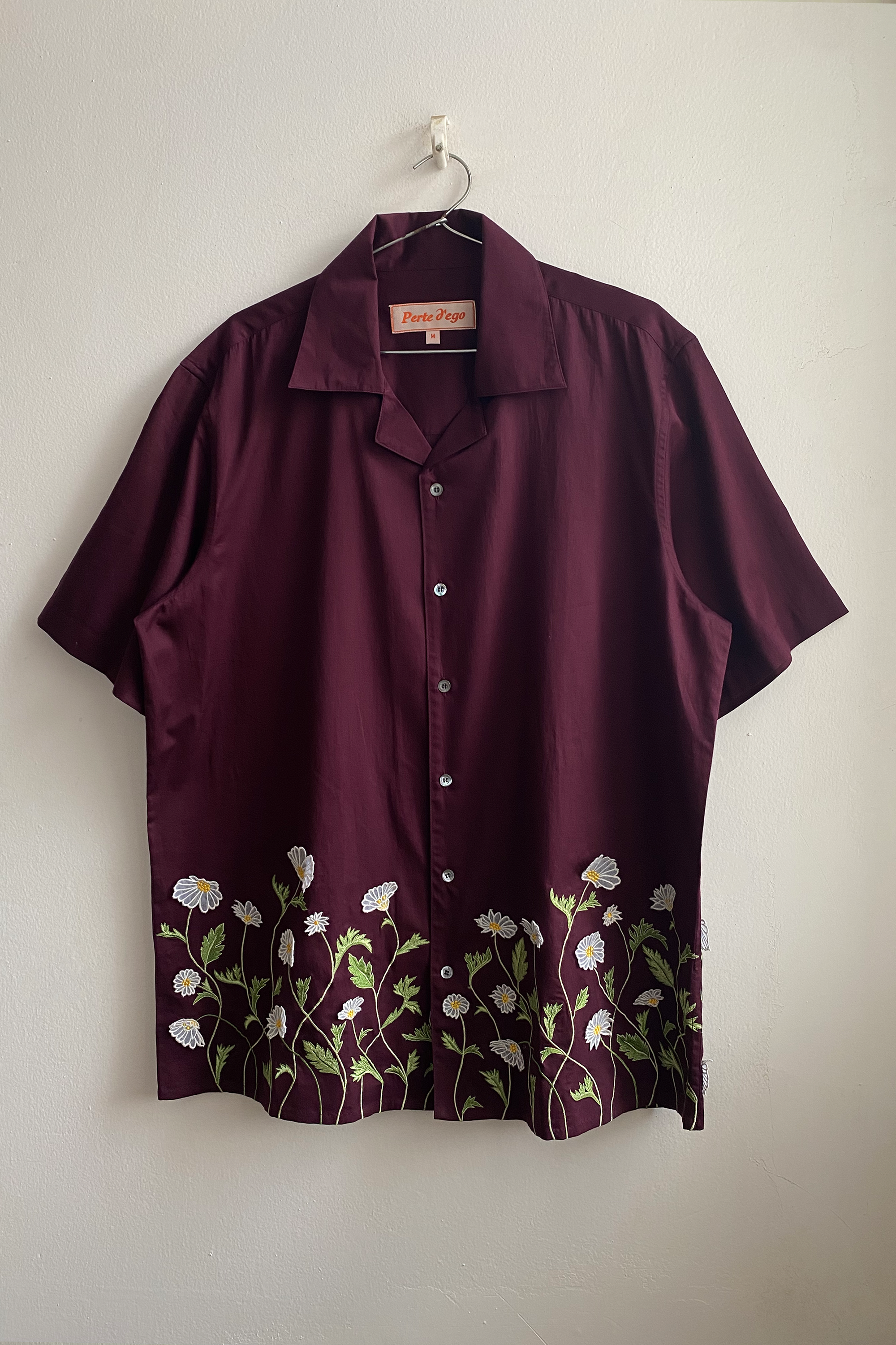 "Daisy fields" appliquè shirt