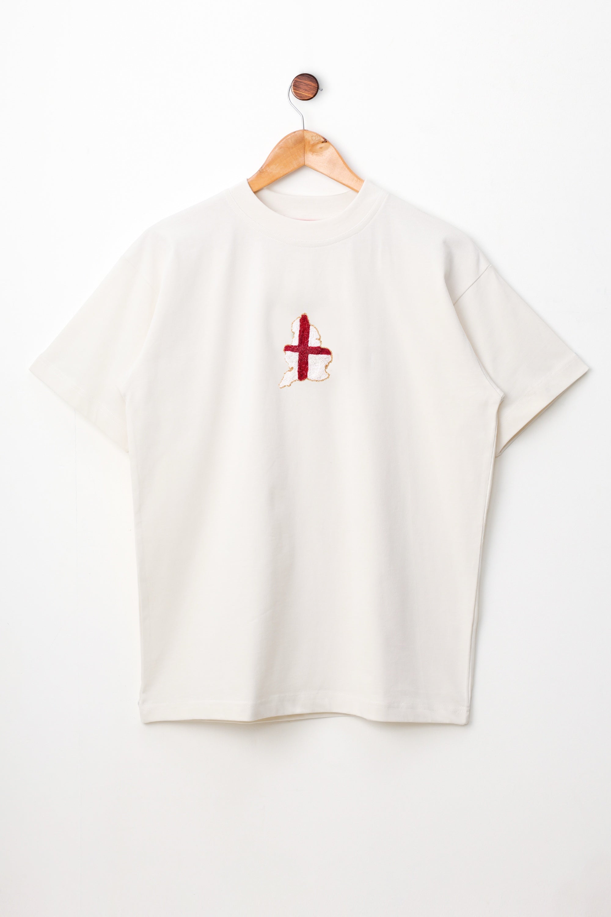 "Le England 2026" hand embroidered T-Shirt