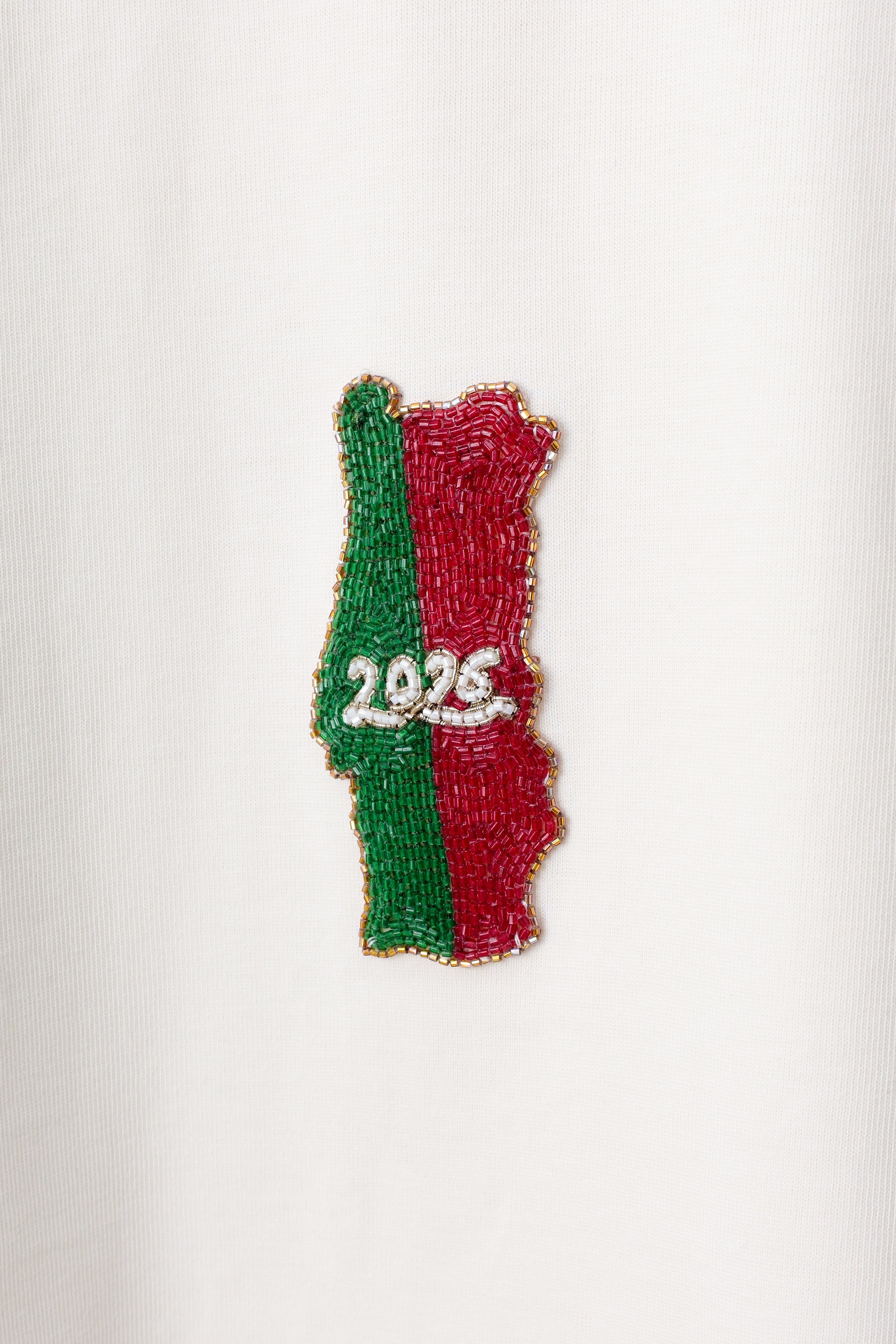 "Le Portugal 2026" hand embroidered T-Shirt