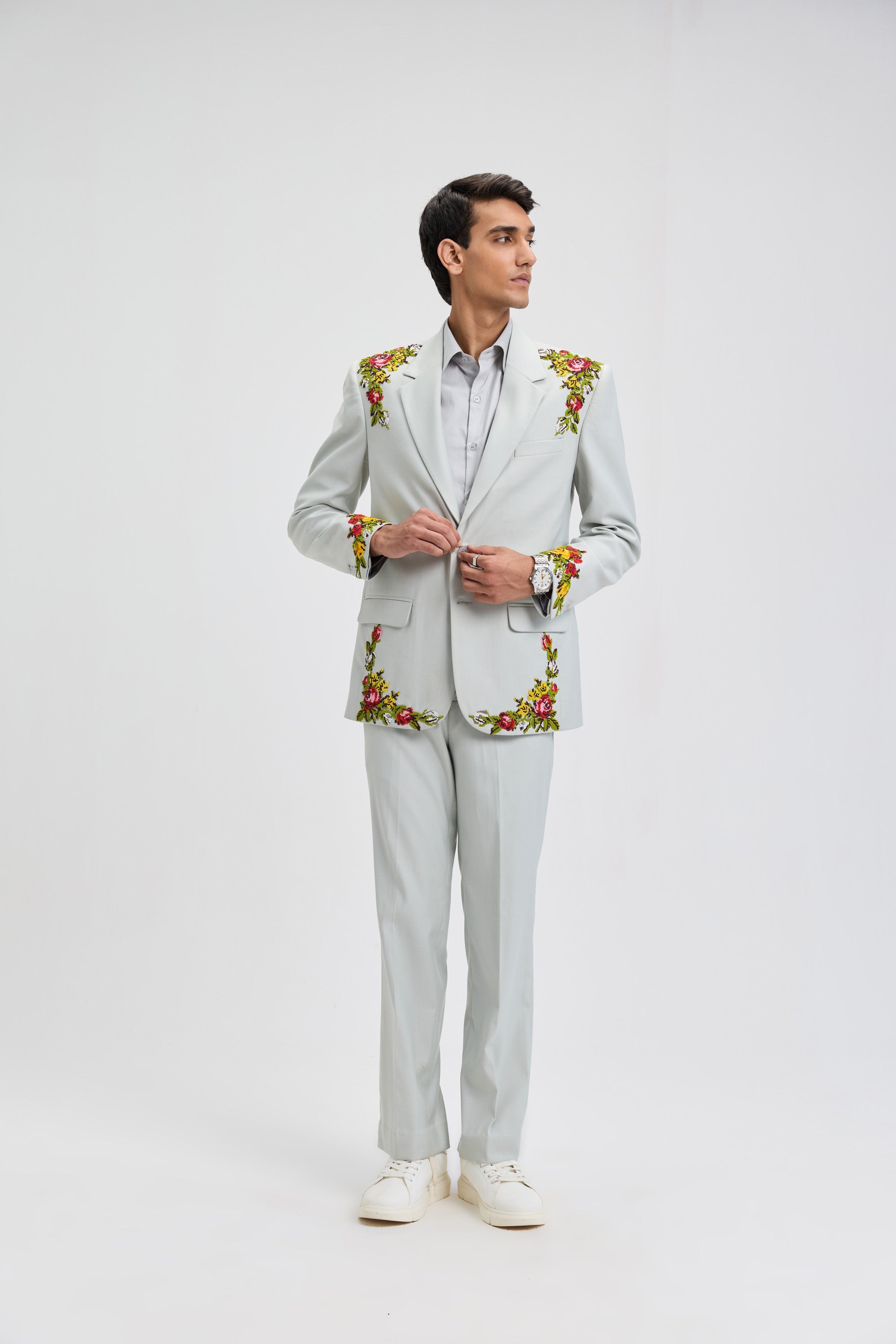 "Versailles Garden" hand embroidered blazer