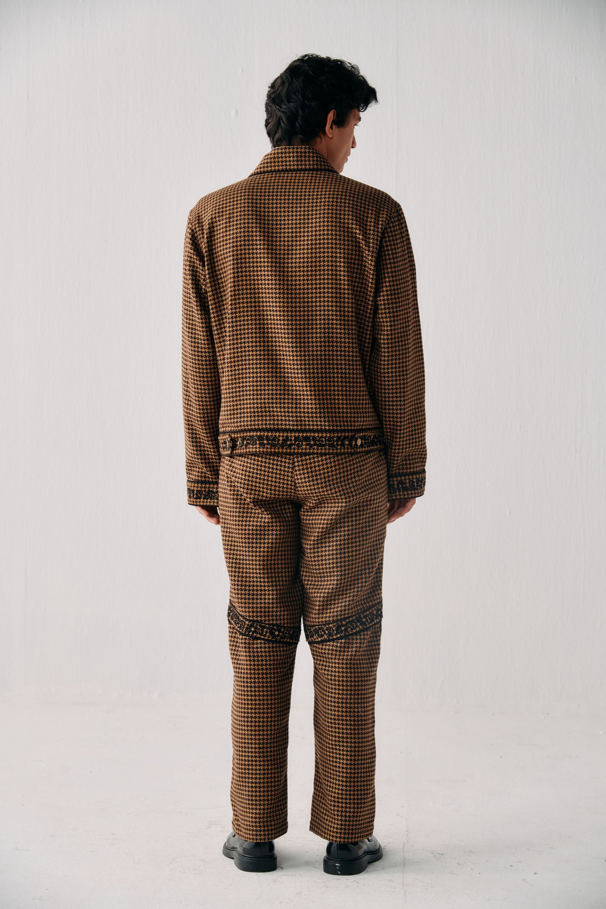 Gulmarg hand embroidered woolen jacket