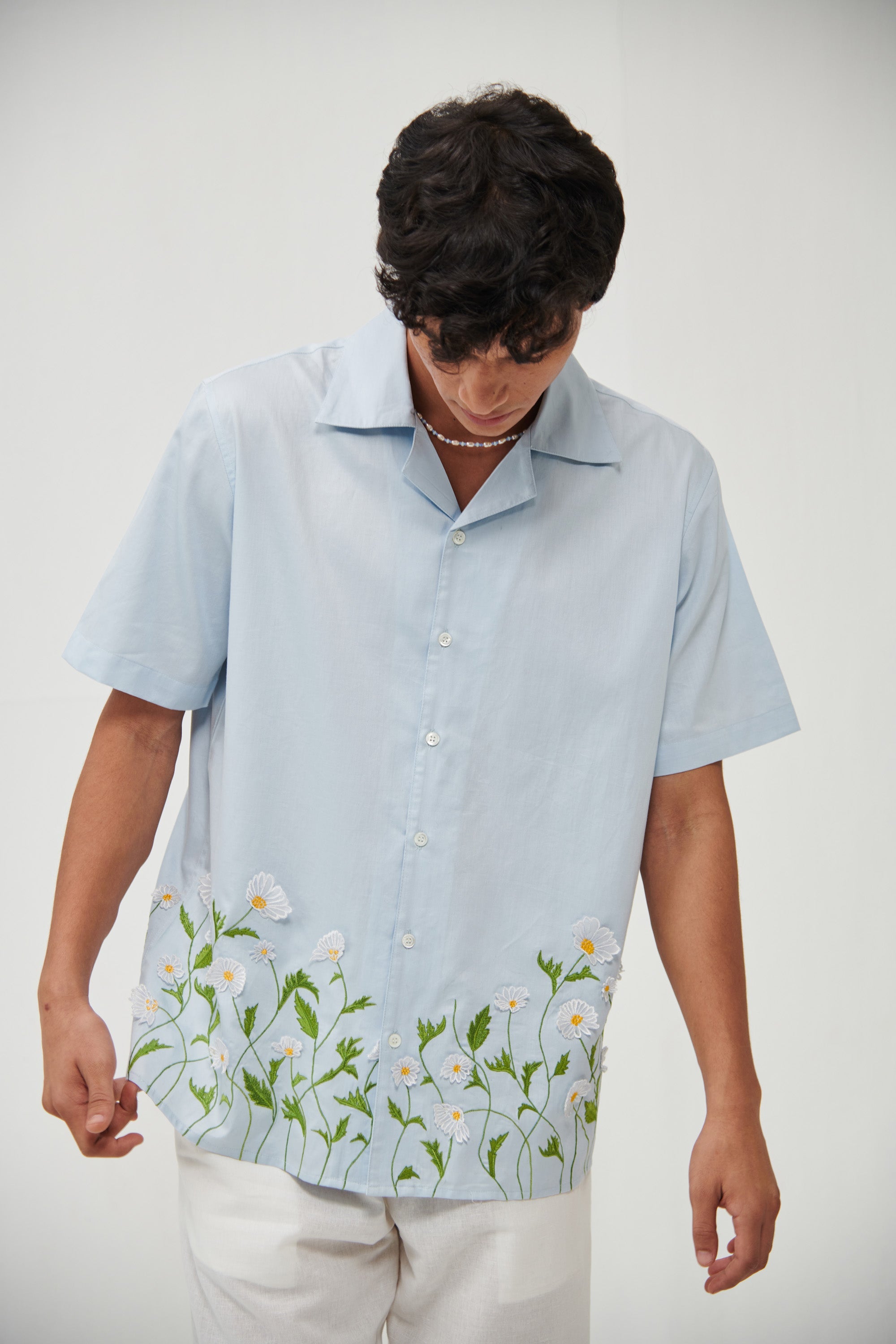 "Daisy fields" appliquè  shirt- Baby Blue